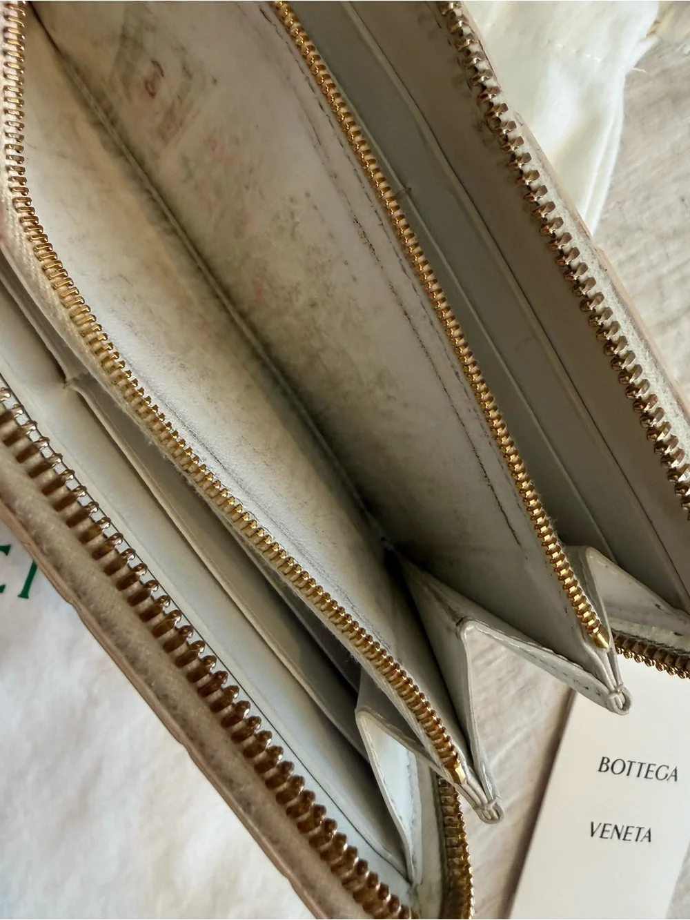 Bottega Veneta White  Zip Wallet